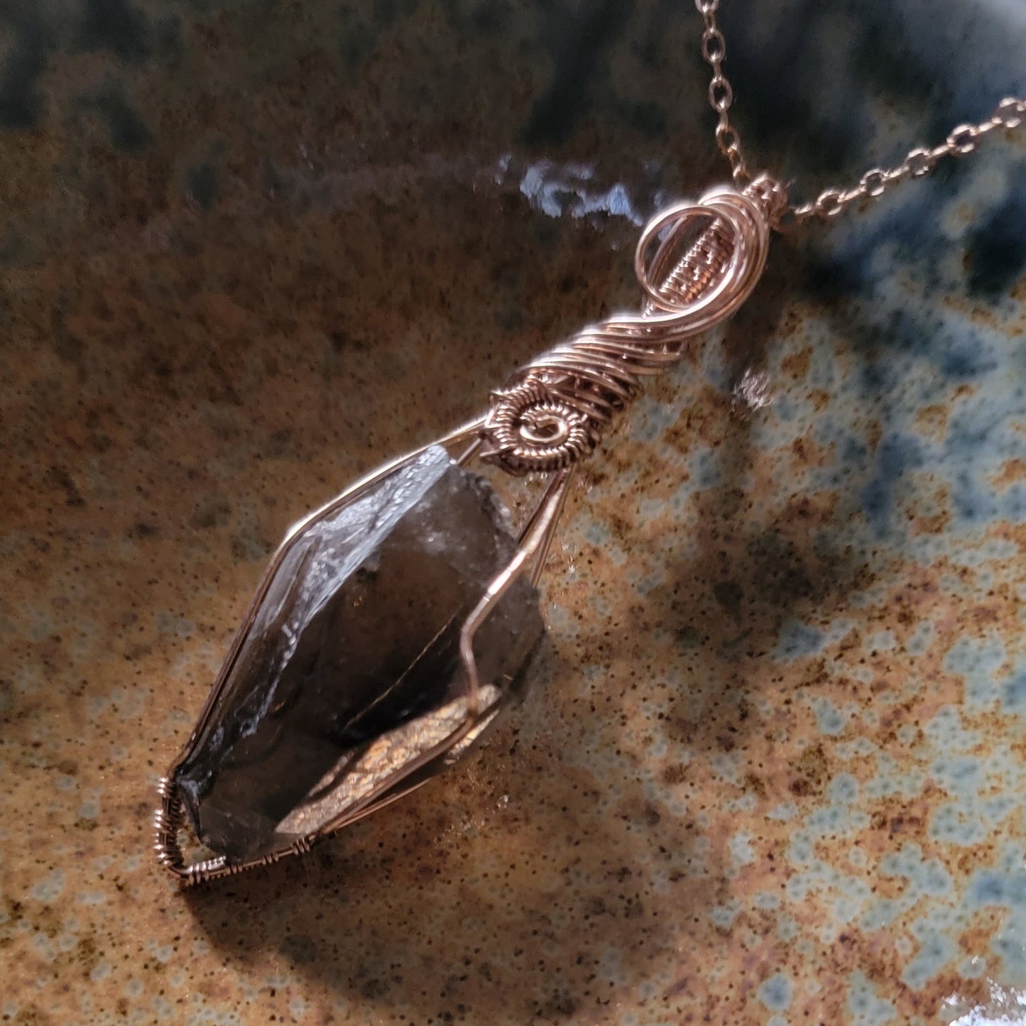 Smoky Quartz Point Pendant in Rose Gold